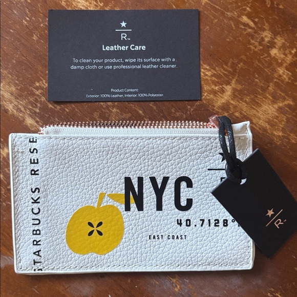 Starbucks Reserve New York City Apple Card Case Wallet - Picture 4 of 4